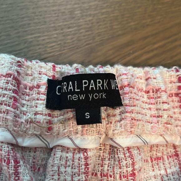 Central Park West Tweed Shorts Size Small - Picture 2 of 3